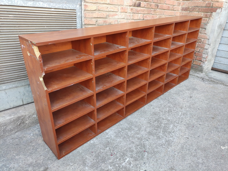 buzon casillero int madera roto faltanpiezas 83x202x25 1u